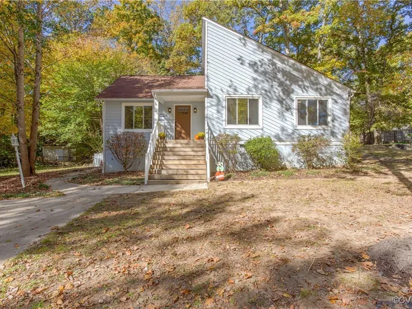 1504 Porters Mill Ct, Midlothian, VA 23114