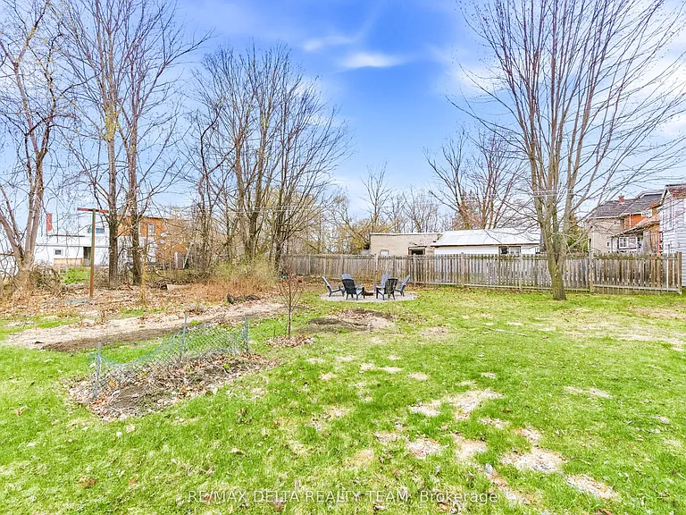 703 Front St N — Photo 19