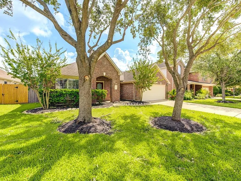 5115 Trevors Trace Ln — Photo 2