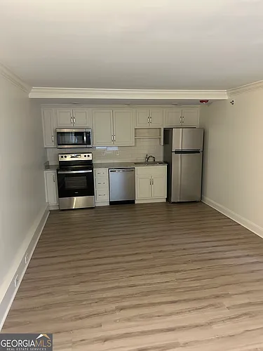 712 Avenue A NE Photo 1