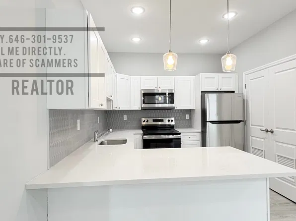 8 Lake St, Paterson, NJ
