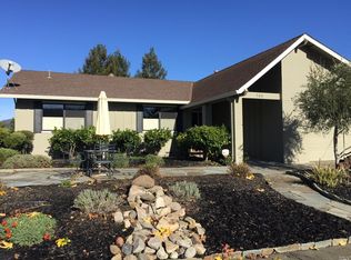 500 Oak Vista Ct, Santa Rosa, CA 95409