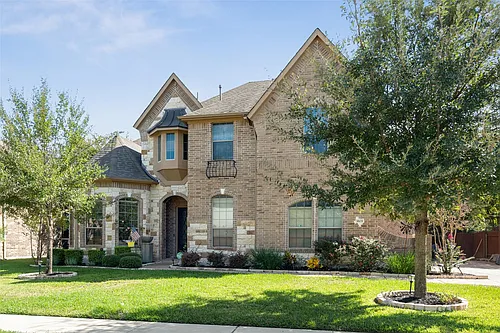 3808 Avery Woods Ln Photo 1