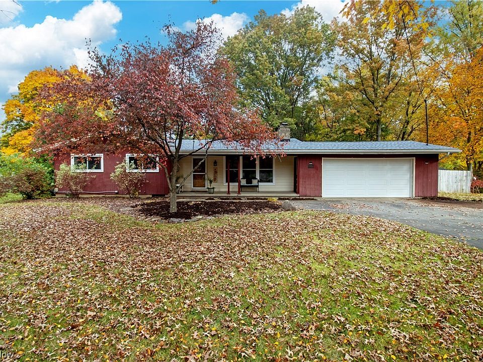 1st image of 1616 Hickory Ln