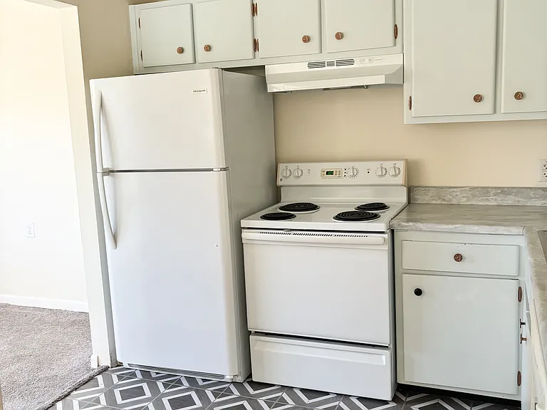 27 Forbus St #17 — Photo 4