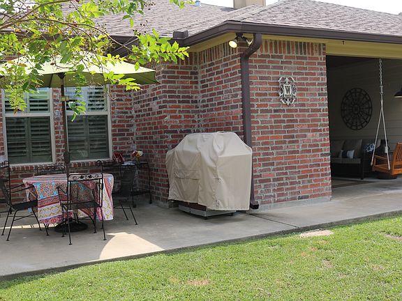3rd image of 113 La Villa Cir