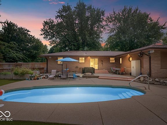 2nd image of 7146 Chandler Ct