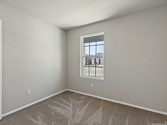 4th image of 10535 DE GONZALO WAY