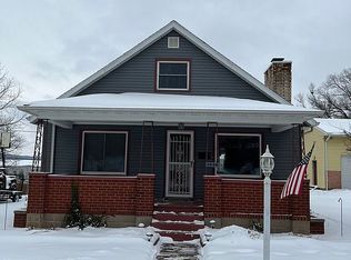 1210 Garfield Ave, Dubuque, IA 52001