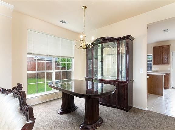 3rd image of 6006 Bluewood Dr