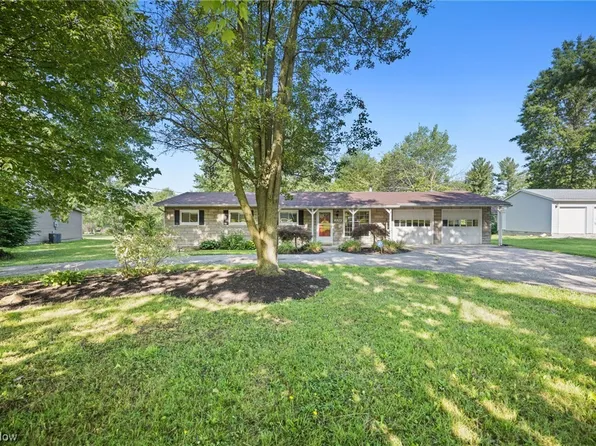 339 N Bissell Rd, Aurora, OH 44202