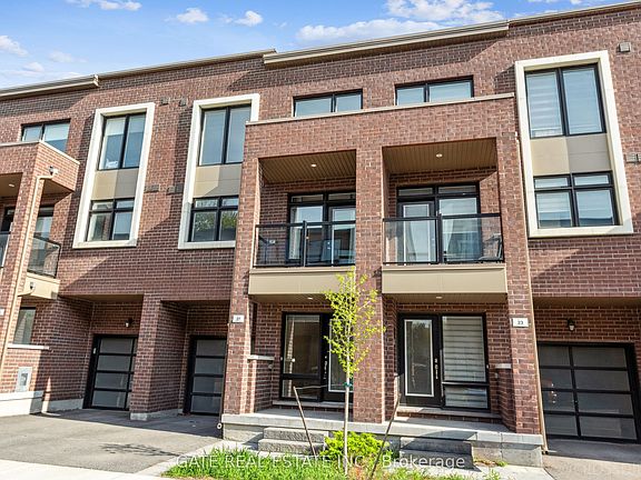 3rd image of 27 Moneypenny Pl