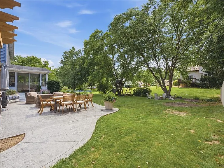 6093 Anchorport Cir NW — Photo 3