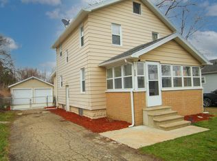 526 Andrew Ave, Jackson, MI