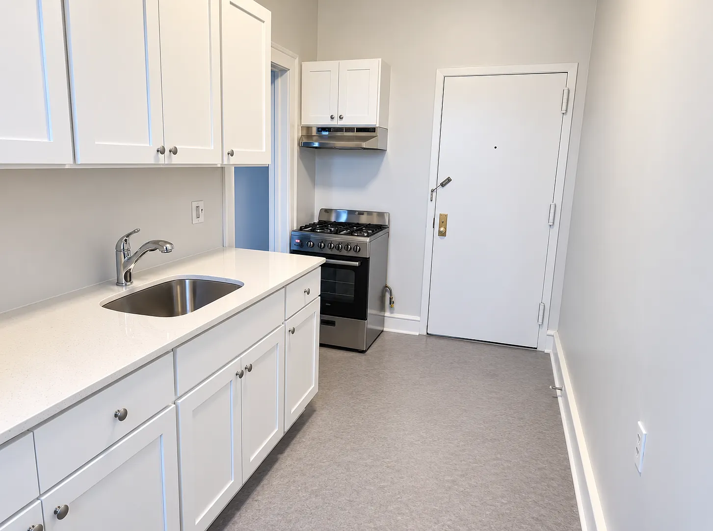 108 Chestnut St — Photo 2