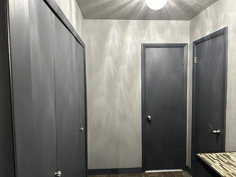 dressing room