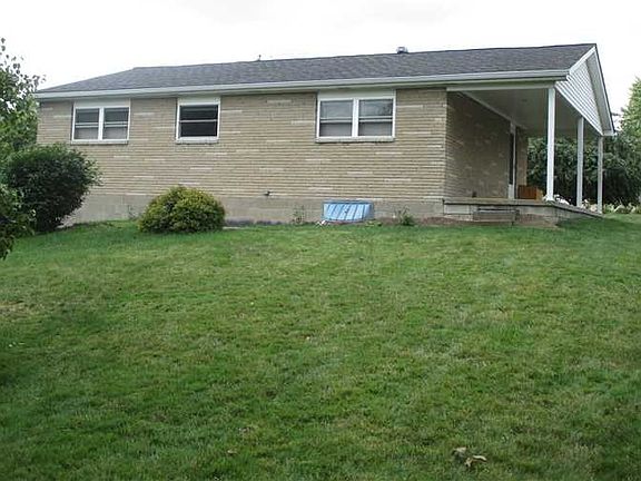 2nd image of 16 Sandy Dr