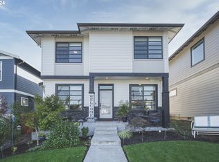 1070 SW Dottie Ct, Troutdale, OR 97060