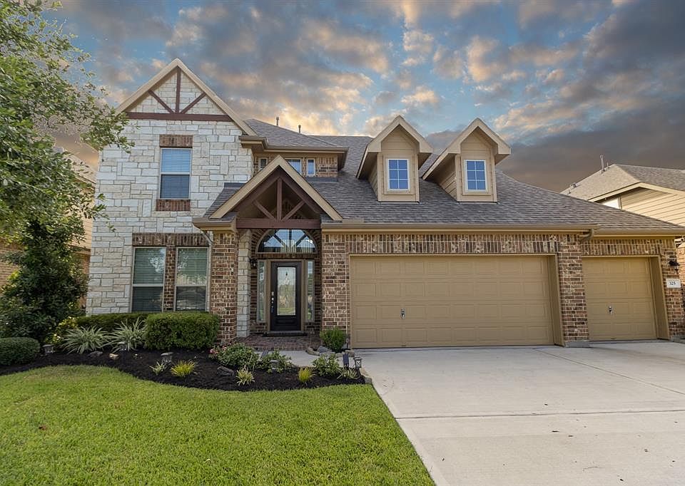 1st image of 325 Woodway Dr