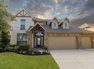 325 Woodway Dr, League City, TX 77573