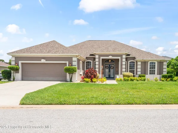 9272 Westshore Dr, Weeki Wachee, FL 34613