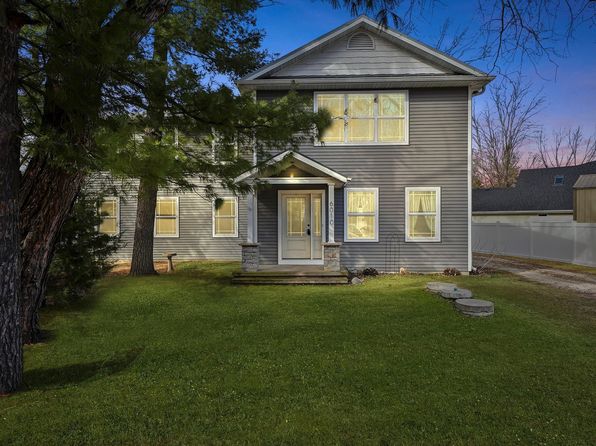 6010 Peart Rd, Morris, IL 60450