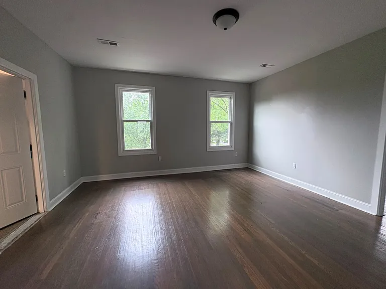 151 Howard Ave #22L — Photo 4