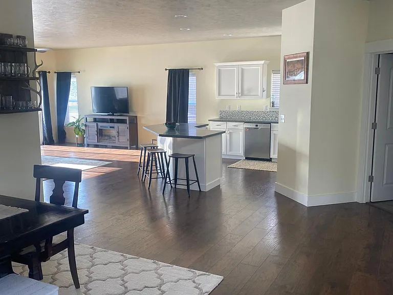 6105 Murray Way NE — Photo 19