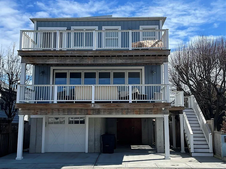 40 Trenton Ave — Photo 20