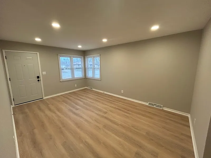 2 bed, 780 sqft, $1,185 — Photo 3