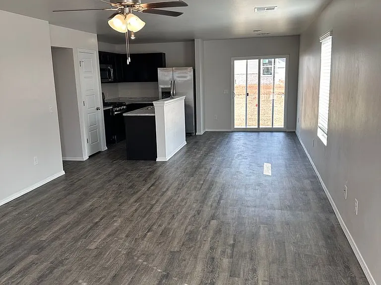 11628 Annette Dr — Photo 4