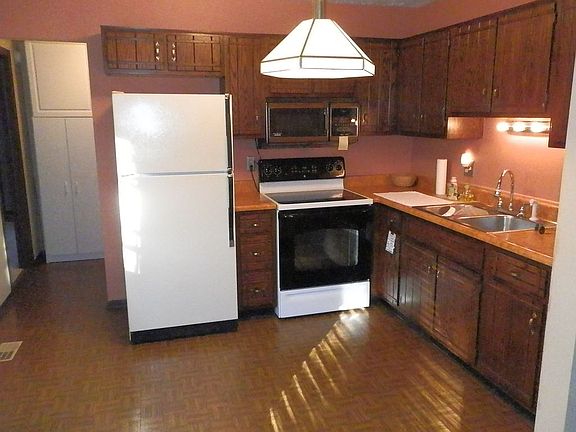 2nd image of 5707 Somers Dr