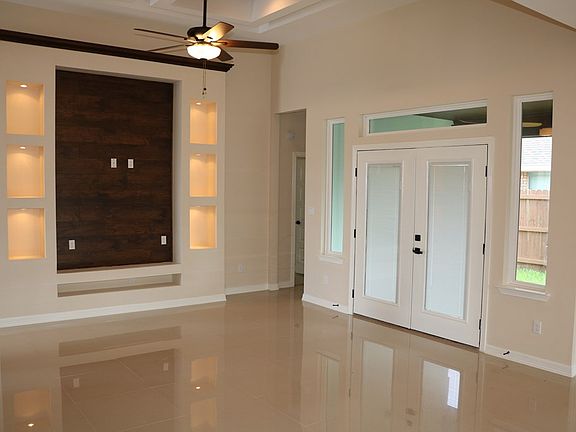 2nd image of 4021 Fir Ave