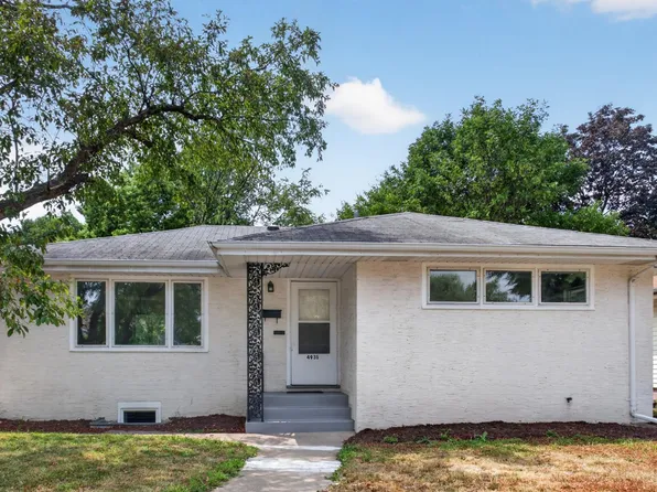 4935 Russell Ave N, Minneapolis, MN 55430