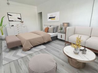 Gramercy Tower LLC, Los Angeles, CA 90004