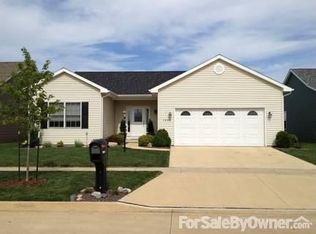 1404 Farley Ln, Champaign, IL