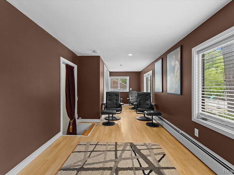 43 Wellesley Dr, photo 15