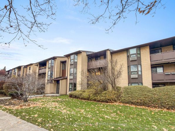 3835 Lake Shore Blvd W #208, Toronto, ON M8W 1R2