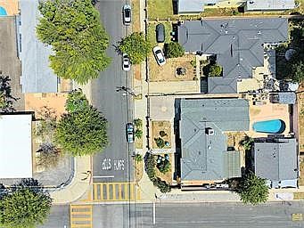 2nd image of 6902 Oso Ave