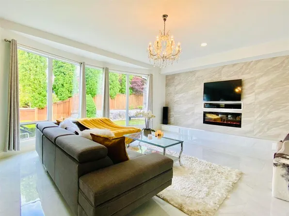 24 Balsam Pl, Pt Moody, BC V3H 5A6