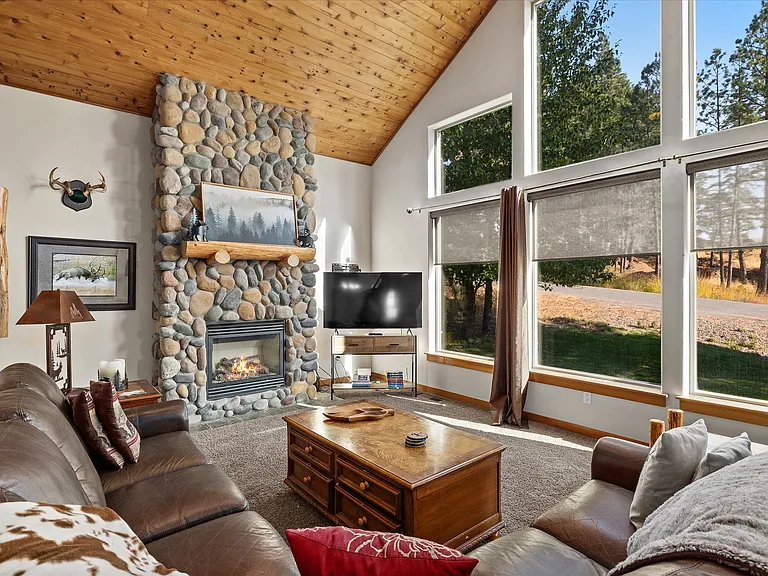 Paintbrush Ln — Photo 8