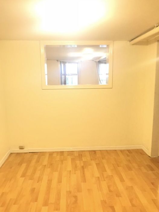 1st image of 3230 33rd St