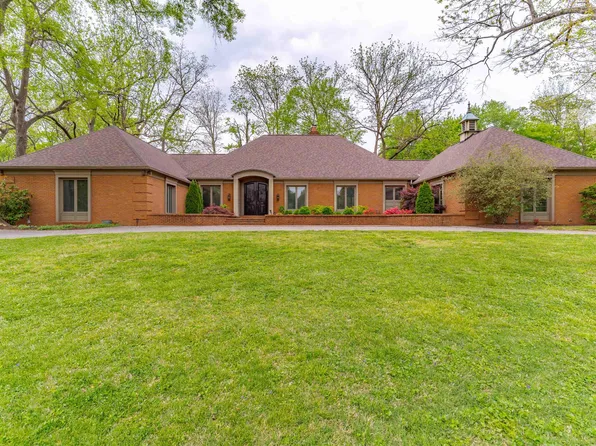 801 Wiltshire Dr, Evansville, IN 47715