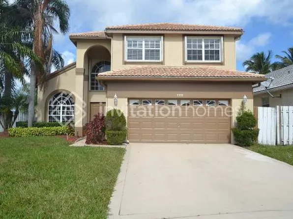7777 Thornlee Dr, Lake Worth, FL 33467