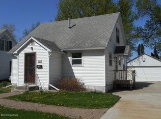 762 4th Ave SW, Wells, MN 56097