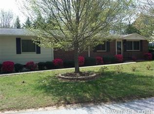 115 Cherokee Ter, Cornelia, GA 30531