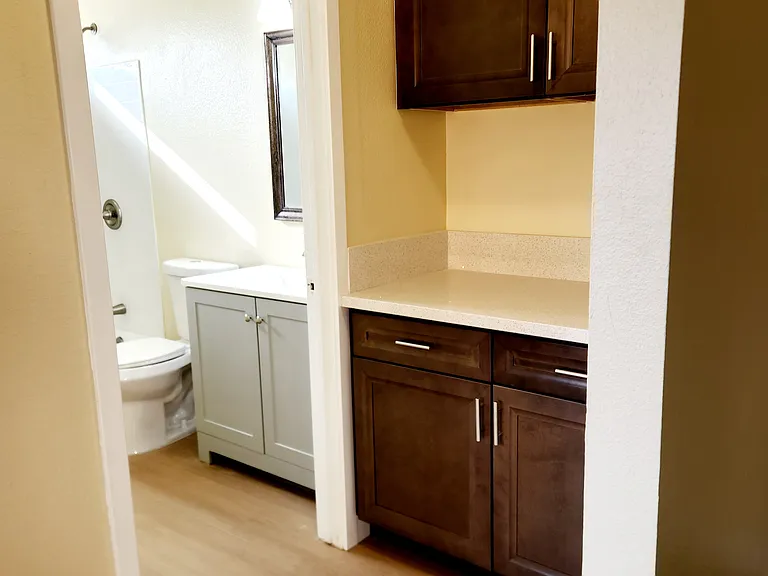 830 Broadway #27 — Photo 21