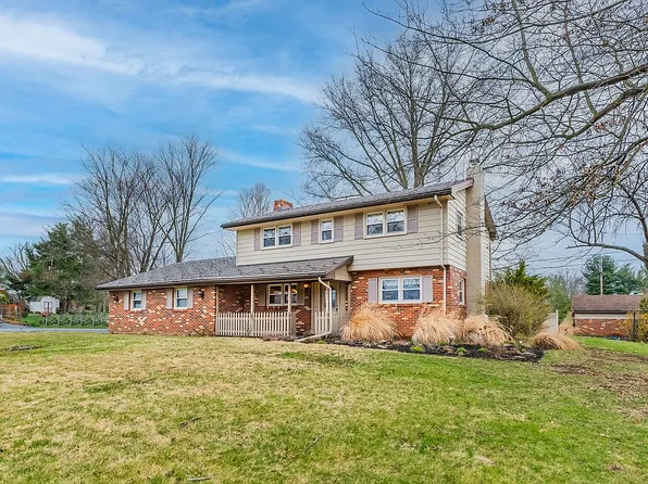 1 Shover Dr, Carlisle, PA 17013