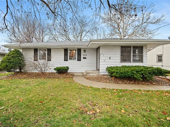 2804 E 39th St, Des Moines, IA 50317