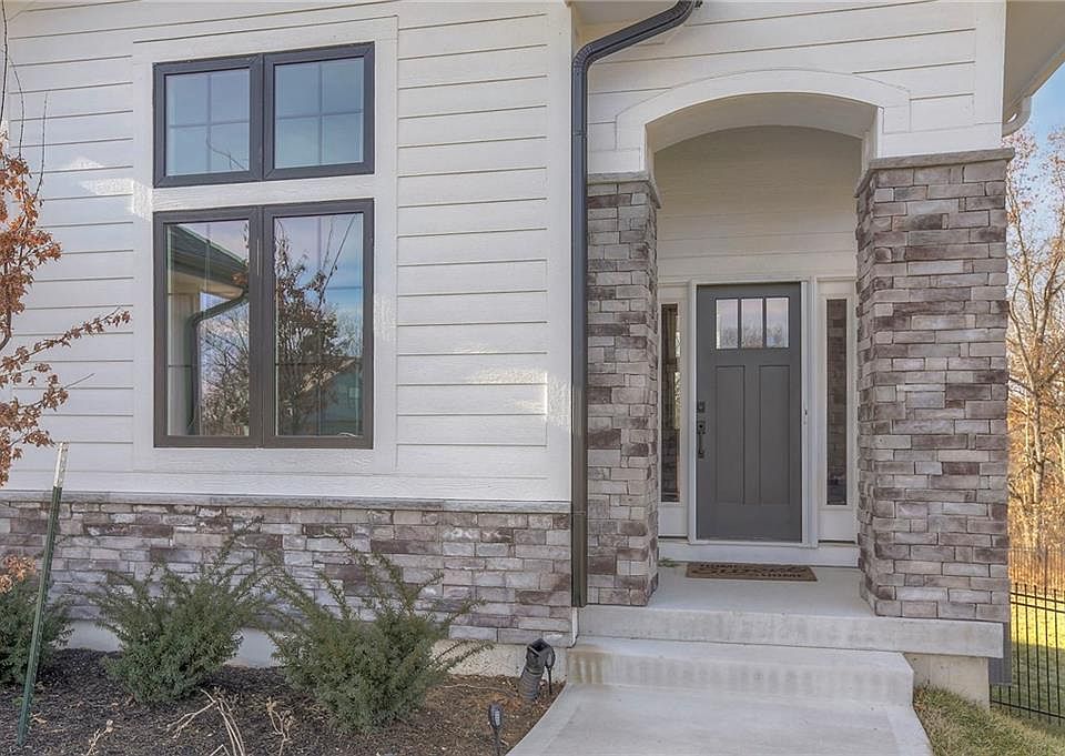 13404 Oakridge Dr, Kearney, MO 64060 Zillow